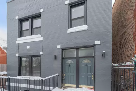 Exterior - 2139 W 24th St, Chicago, IL 60608 photo 2 of 3