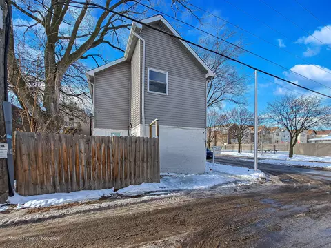 Exterior - 1715 E 70th St, Chicago, IL 60649 photo 6 of 7