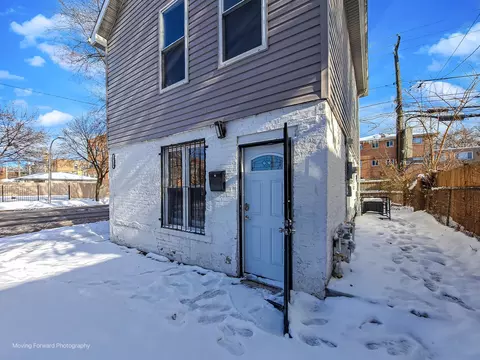 Exterior - 1715 E 70th St, Chicago, IL 60649 photo 4 of 7