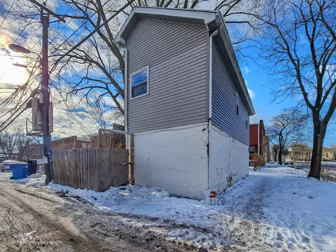 Other - 1715 E 70th St, Chicago, IL 60649 photo 3 of 7