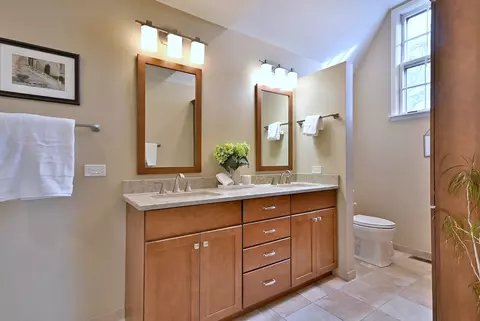 1612 Stonebridge Trl, Wheaton, IL 60189 photo 26
