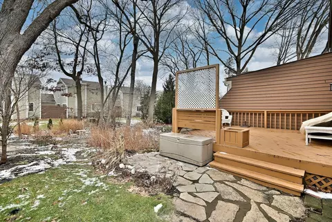 1612 Stonebridge Trl, Wheaton, IL 60189 photo 45