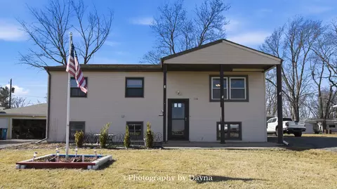 316 S 4000 West Rd, Kankakee, IL 60901