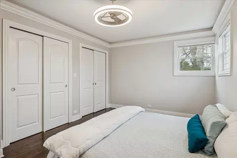 Bedroom - 241 Glendale Rd, Glenview, IL 60025 photo 2 of 3