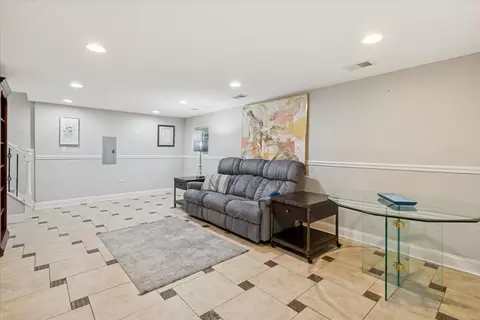 Other - 241 Glendale Rd, Glenview, IL 60025 photo 3 of 6