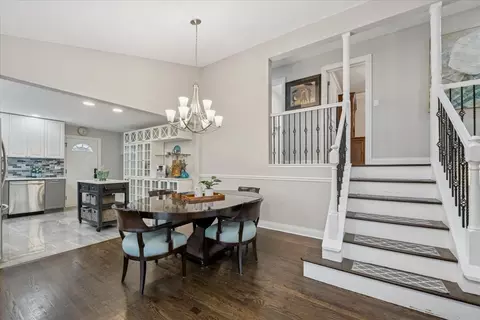 Dining - 241 Glendale Rd, Glenview, IL 60025 photo 2 of 2