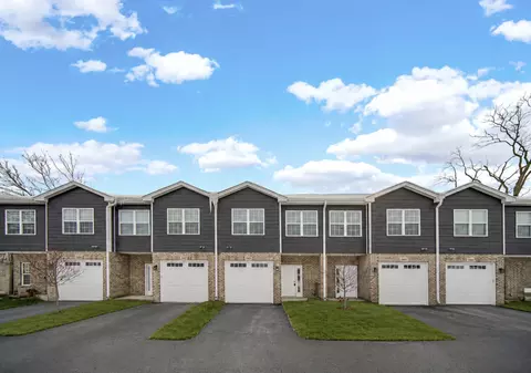 5404 135th St, Crestwood, IL 60418