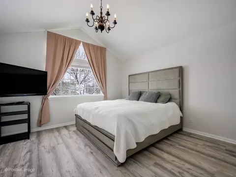 1818 Kelberg Ave, Hoffman Estates, IL 60192 photo 14