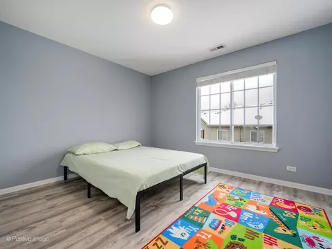 1818 Kelberg Ave, Hoffman Estates, IL 60192 photo 17
