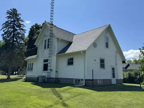 Exterior - 302 S John St, Sublette, IL 61367 photo 6 of 6