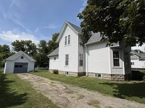 Exterior - 302 S John St, Sublette, IL 61367 photo 2 of 6
