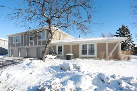 286 Nantucket Hbr #286, Schaumburg, IL 60193