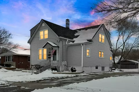205 Blackstone St, Thornton, IL 60476