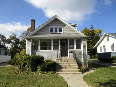 1416 S 17th Ave, Maywood, IL 60153