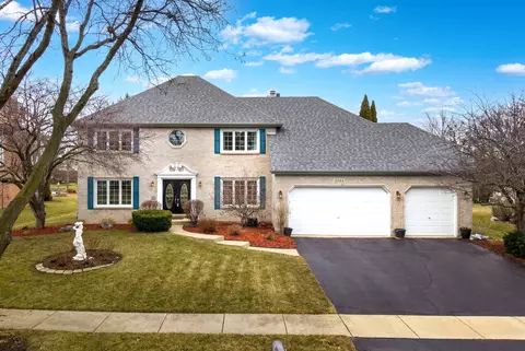 3564 Monarch Cir, Naperville, IL 60564
