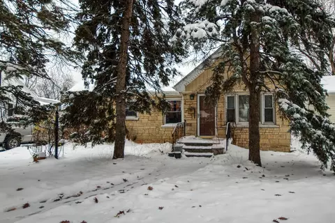 1512 Glenwood Ave, Joliet, IL 60435