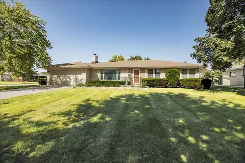 1621 Mayfield Ave, Joliet, IL 60435