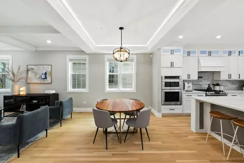 Dining - 3518 Oak Ave, Brookfield, IL 60513 photo 3 of 3