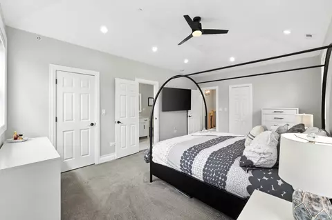 Bedroom - 3518 Oak Ave, Brookfield, IL 60513 photo 2 of 3