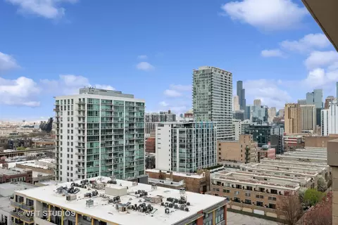 View/Area - 212 E Cullerton St #PH06, Chicago, IL 60616 photo 1 of 2