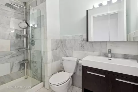 Bath - 212 E Cullerton St #PH06, Chicago, IL 60616 photo 3 of 3