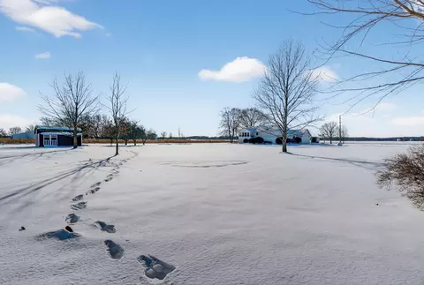 2420 N Dwight Rd, Morris, IL 60450 photo 32