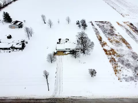 2420 N Dwight Rd, Morris, IL 60450 photo 35