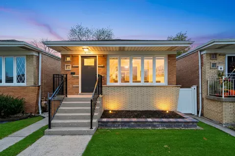 6709 W 59th St, Chicago, IL 60638