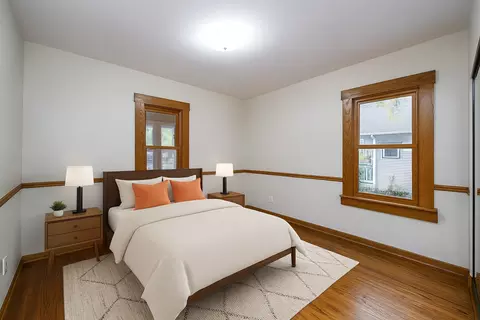 Bedroom - 215 N Oak Ave, Bartlett, IL 60103 photo 1 of 2