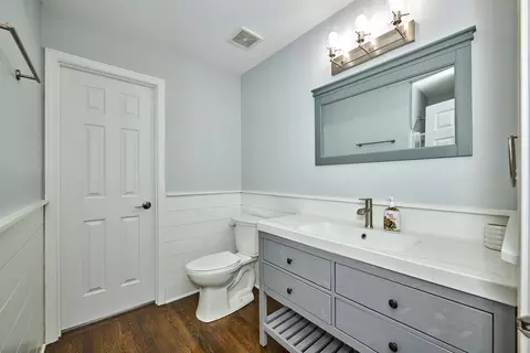 Bath - 2002 Havenhill Dr, Plainfield, IL 60586 photo 1 of 5