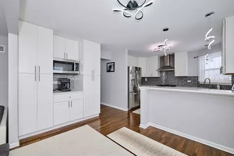 Kitchen - 2002 Havenhill Dr, Plainfield, IL 60586 photo 1 of 3