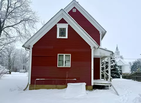 Exterior - 136 W Chestnut St, Compton, IL 61318 photo 4 of 5