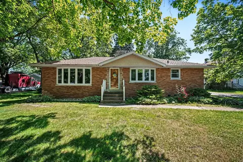 11741 S Central Park Ave, Merrionette Park, IL 60803