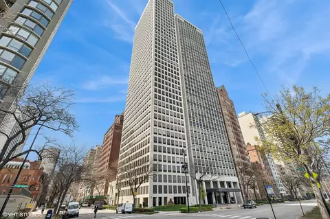 1100 N Lake Shore Dr #33A, Chicago, IL 60611
