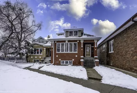 2722 N 77th Ave, Elmwood Park, IL 60707