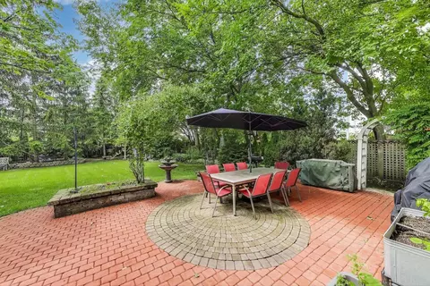 Exterior - 1821 E Boulder Dr, Mount Prospect, IL 60056 photo 4 of 13