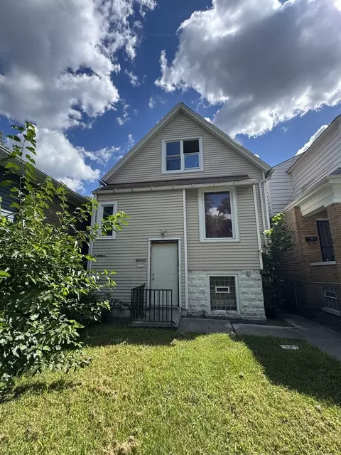 6905 S Woodlawn Ave, Chicago, IL 60637
