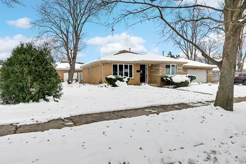Exterior - 3740 153rd St, Midlothian, IL 60445 photo 3 of 5