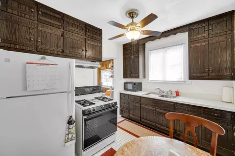 Kitchen - 293 W 15th St, Chicago Heights, IL 60411 photo 2 of 3