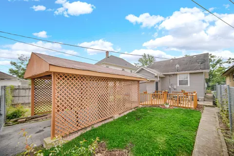 Exterior - 293 W 15th St, Chicago Heights, IL 60411 photo 4 of 6