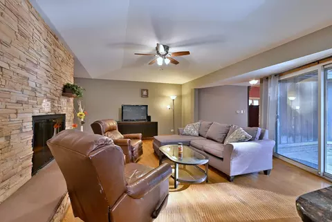 1403 Forest Dr, Glenview, IL 60025 photo 13