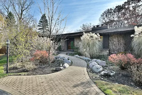 1403 Forest Dr, Glenview, IL 60025 photo 2