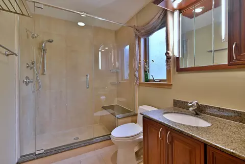 1403 Forest Dr, Glenview, IL 60025 photo 30