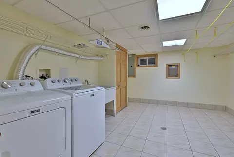 1403 Forest Dr, Glenview, IL 60025 photo 36