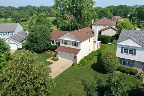 412 Chateau Dr, Buffalo Grove, IL 60089