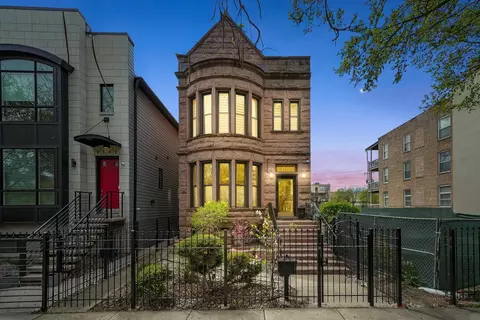 4540 S Prairie Ave, Chicago, IL 60653