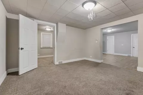 Living - 631 E 142nd St, Dolton, IL 60419 photo 3 of 8