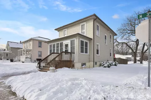 826 N 3rd St, Rochelle, IL 61068