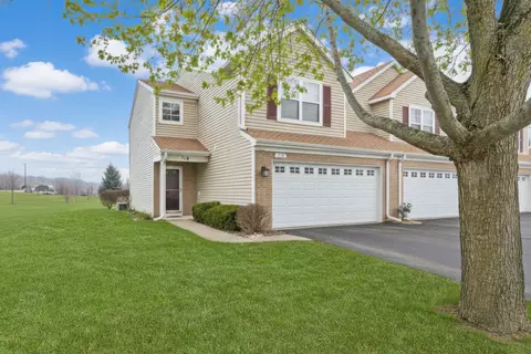718 Baxter Ct, Lake Villa, IL 60046