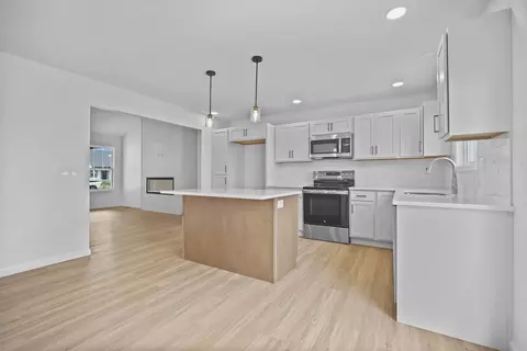 Kitchen - 1 Eric Ct, Bloomington, IL 61705 photo 1 of 4